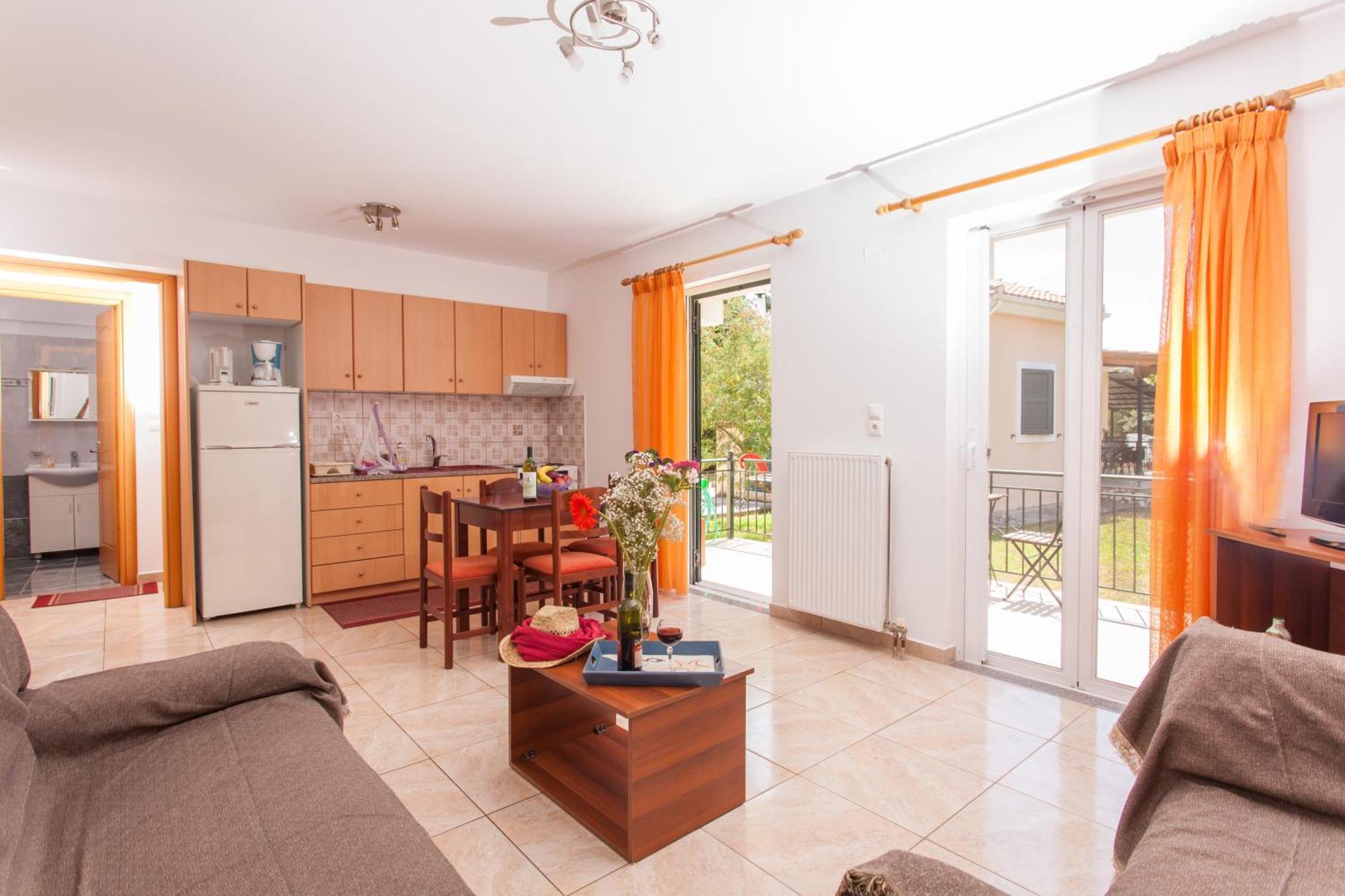 Cozy Apartments In City'S Suburbs Lefkáda 외부 사진